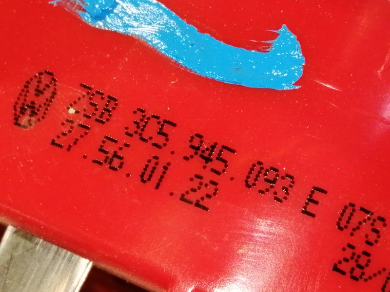 Recambio de piloto trasero izquierdo interior para volkswagen passat berlina (3c2) advance referencia OEM IAM 3C5945093  