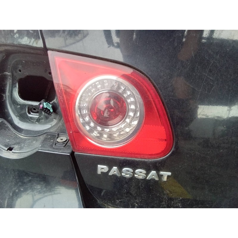 Recambio de piloto trasero izquierdo interior para volkswagen passat berlina (3c2) advance referencia OEM IAM 3C5945093  