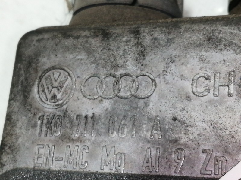 Recambio de palanca cambio para audi a3 (8p) 2.0 tdi ambiente referencia OEM IAM 1K0711061A  