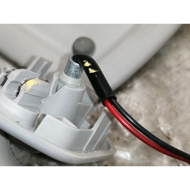 Recambio de parasol derecho para citroën c5 berlina 2.2 hdi vivace referencia OEM IAM 8143HL 8143NQ 