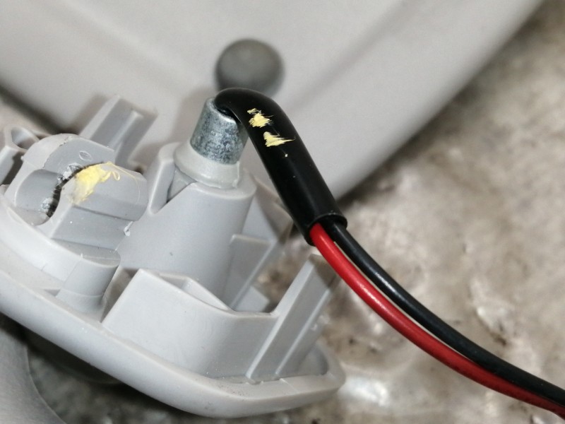 Recambio de parasol derecho para citroën c5 berlina 2.2 hdi vivace referencia OEM IAM 8143HL 8143NQ 