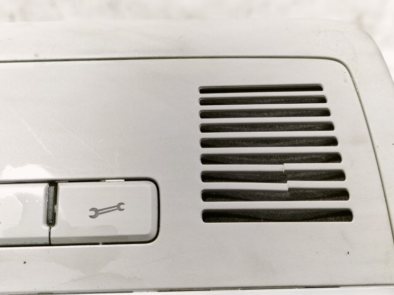 Recambio de luz interior para volkswagen touareg (7p5) v6 tdi bluemotion referencia OEM IAM 7P6951171 28236208 7P6947134A CON MA