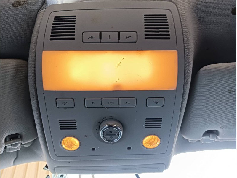 Recambio de luz interior para volkswagen touareg (7p5) v6 tdi bluemotion referencia OEM IAM 7P6951171 28236208 7P6947134A CON MA