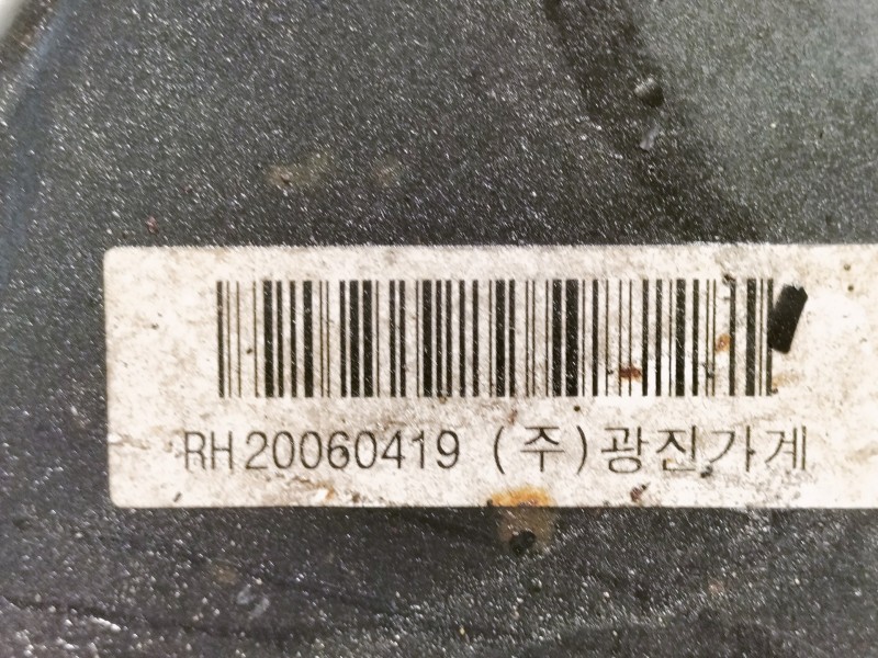 Recambio de brazo suspension inferior delantero derecho para ssangyong rexton 2.7 turbodiesel cat referencia OEM IAM 4450209001 