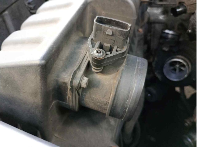 Recambio de caudalimetro para ssangyong rexton 2.7 turbodiesel cat referencia OEM IAM 0280218130 6650943048 