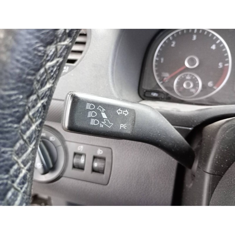 Recambio de mando multifuncion para volkswagen caddy ka/kb (2c) comfortline referencia OEM IAM   MANDO LUCES , LIMPIA E INTERMIT
