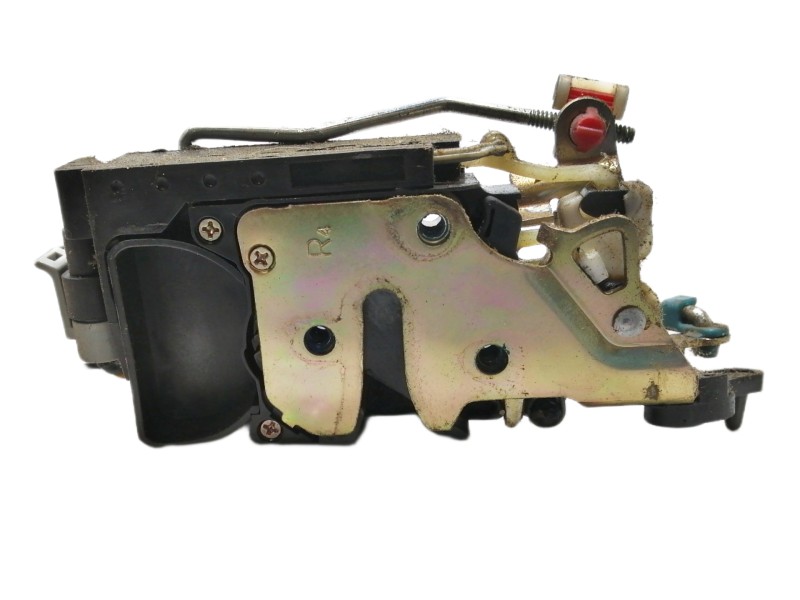 Recambio de cerradura puerta trasera derecha para ssangyong rexton 2.7 turbodiesel cat referencia OEM IAM 7132008002  