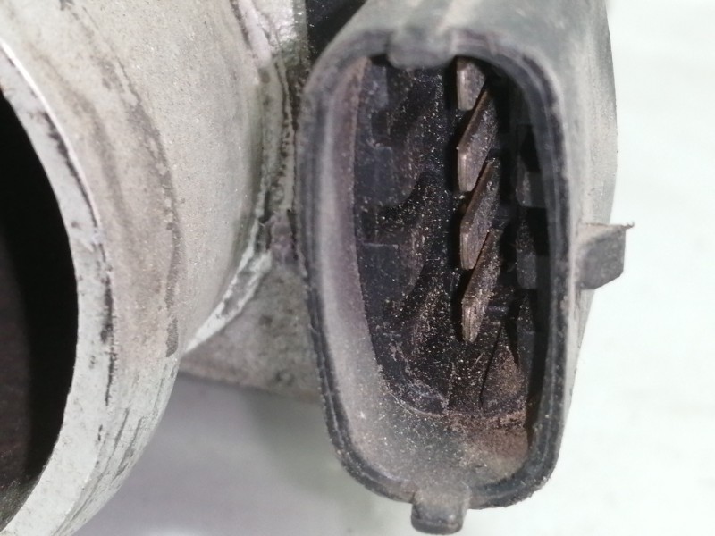 Recambio de caja mariposa para saab 9-3 cabrio linear referencia OEM IAM 08226803 0281002437 