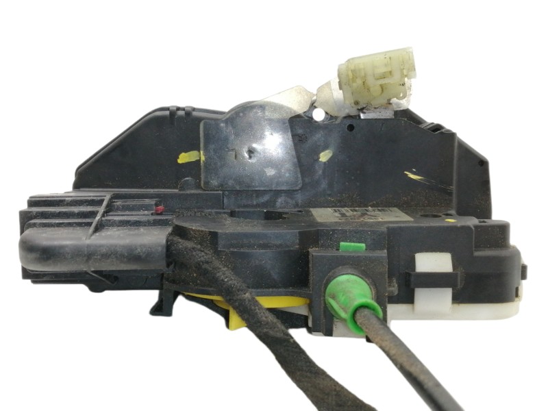 Recambio de cerradura puerta trasera izquierda para opel insignia sports tourer 2.0 16v cdti referencia OEM IAM 13578024  