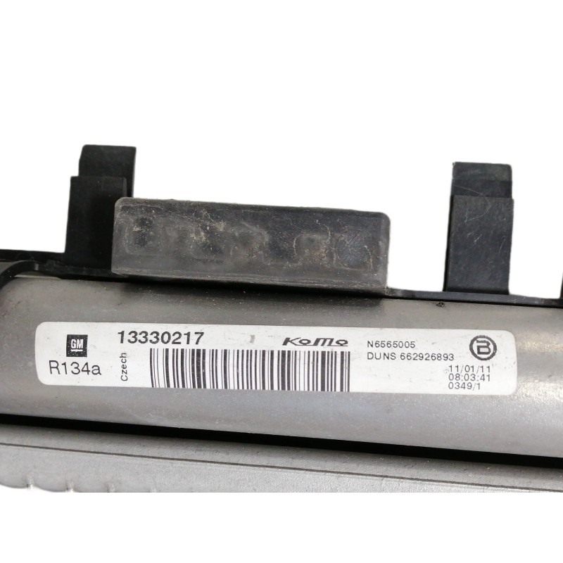 Recambio de condensador / radiador aire acondicionado para opel insignia sports tourer 2.0 16v cdti referencia OEM IAM 13330217 