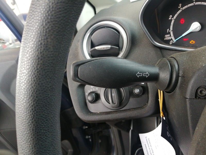 Recambio de mando intermitentes para ford fiesta (ccn) trend referencia OEM IAM   