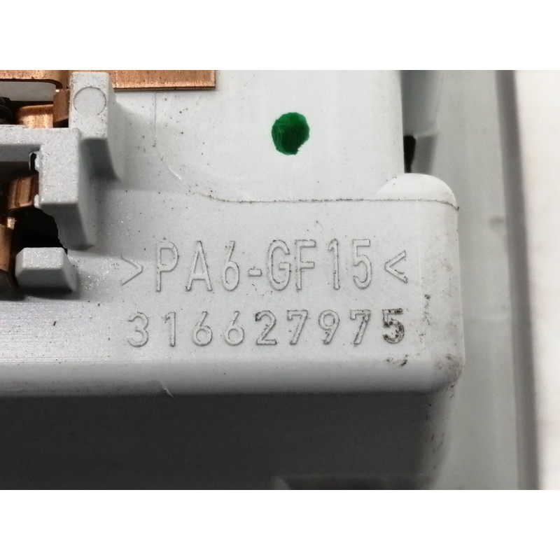 Recambio de luz interior para opel insignia sports tourer 2.0 16v cdti referencia OEM IAM 316627975 167352 