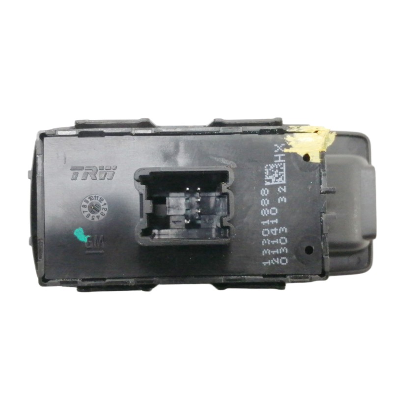 Recambio de mando elevalunas trasero izquierdo para opel insignia sports tourer 2.0 16v cdti referencia OEM IAM 13301888 211410 