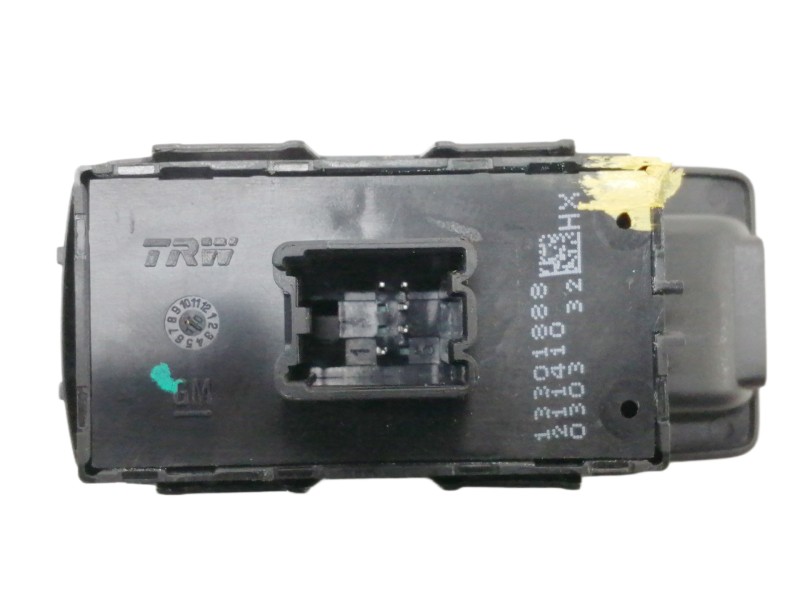 Recambio de mando elevalunas trasero izquierdo para opel insignia sports tourer 2.0 16v cdti referencia OEM IAM 13301888 211410 