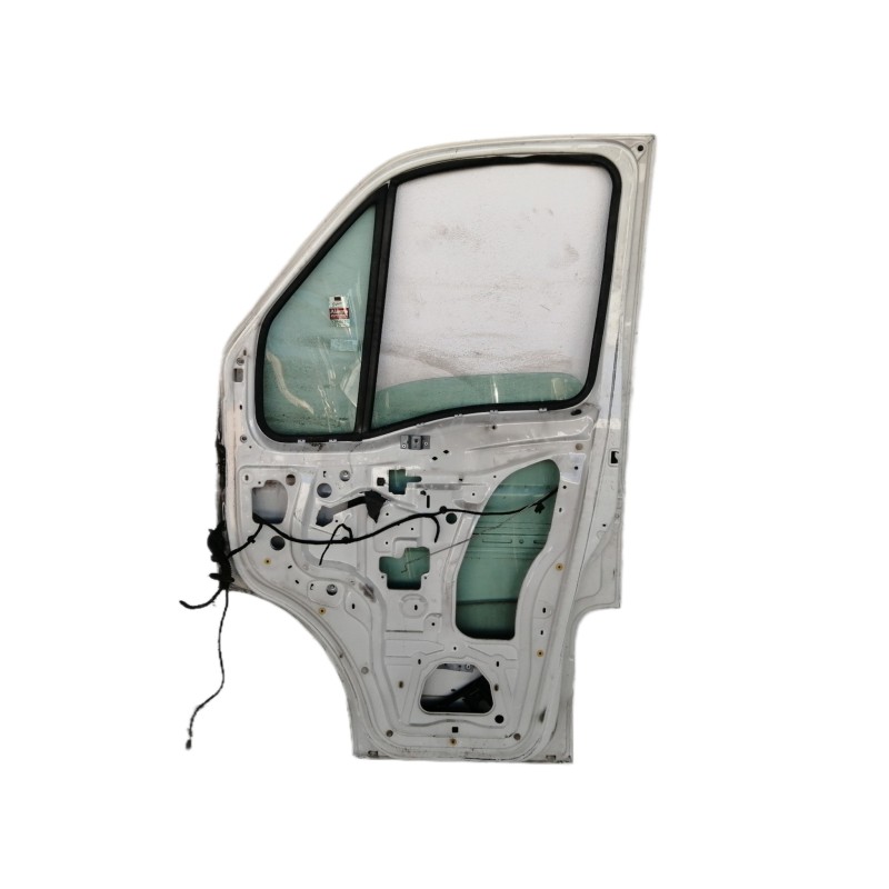 Recambio de puerta delantera derecha para iveco daily caja cerrada (2006 =>) caja cerrada 35c... batalla 3000l referencia OEM IA