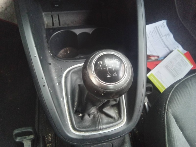 Recambio de pomo palanca cambio para audi a1 sportback (8xa) attraction referencia OEM IAM 8P0863279A  