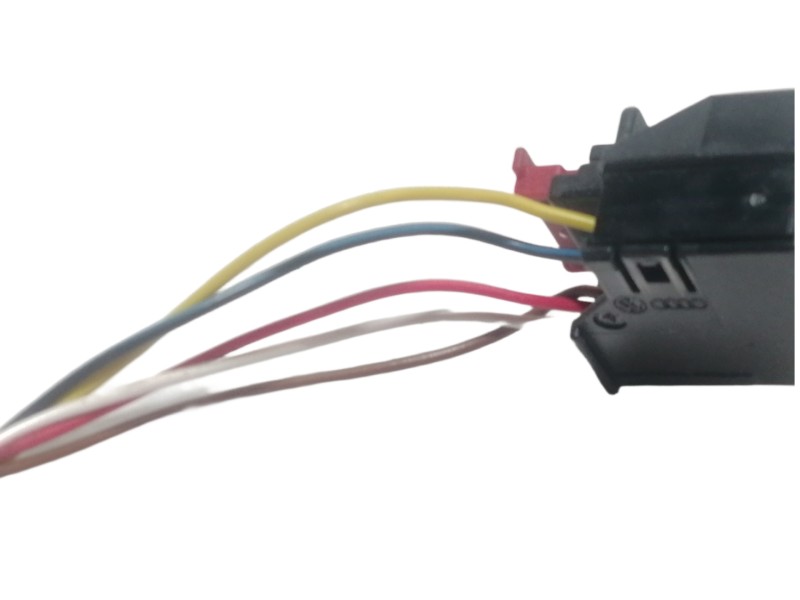 Recambio de retrovisor derecho para audi a1 sportback (8xa) attraction referencia OEM IAM   