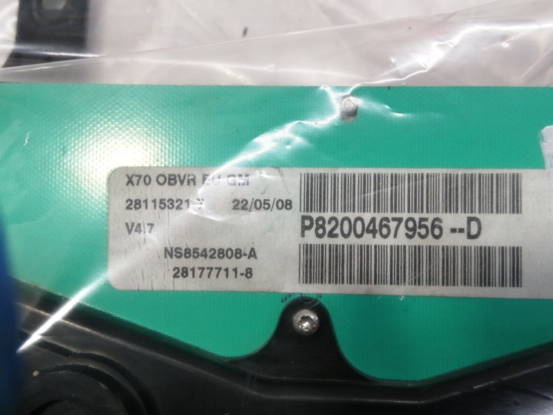 Recambio de cuadro instrumentos para opel movano (2004 =>) combi corto l1h1 2.8t referencia OEM IAM P8200467956D 8200467956 / 28