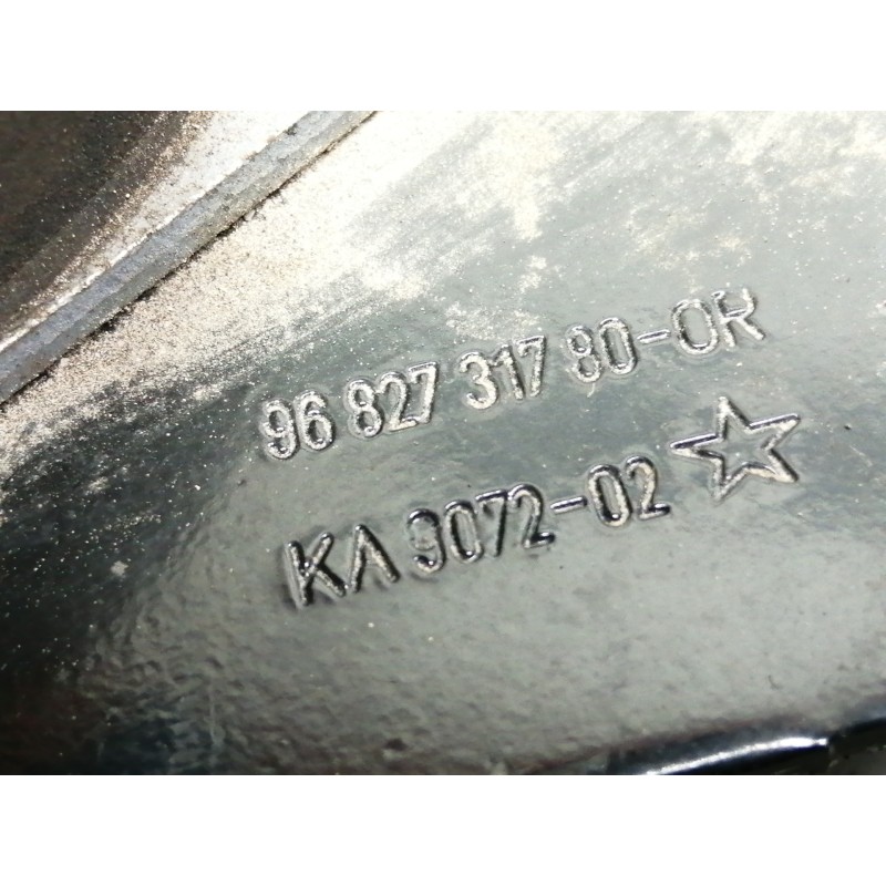 Recambio de soporte motor izquierdo para peugeot 308 active referencia OEM IAM 9682731780  