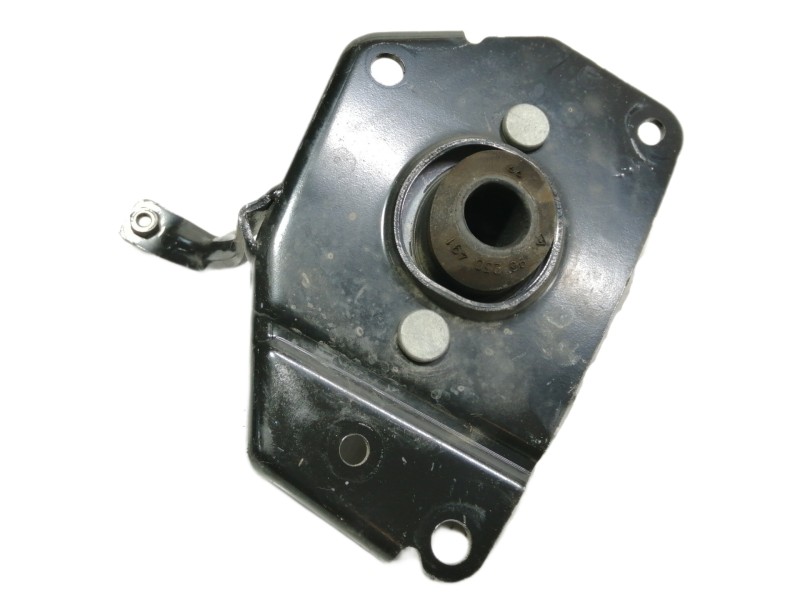 Recambio de soporte motor izquierdo para peugeot 308 active referencia OEM IAM 9682731780  