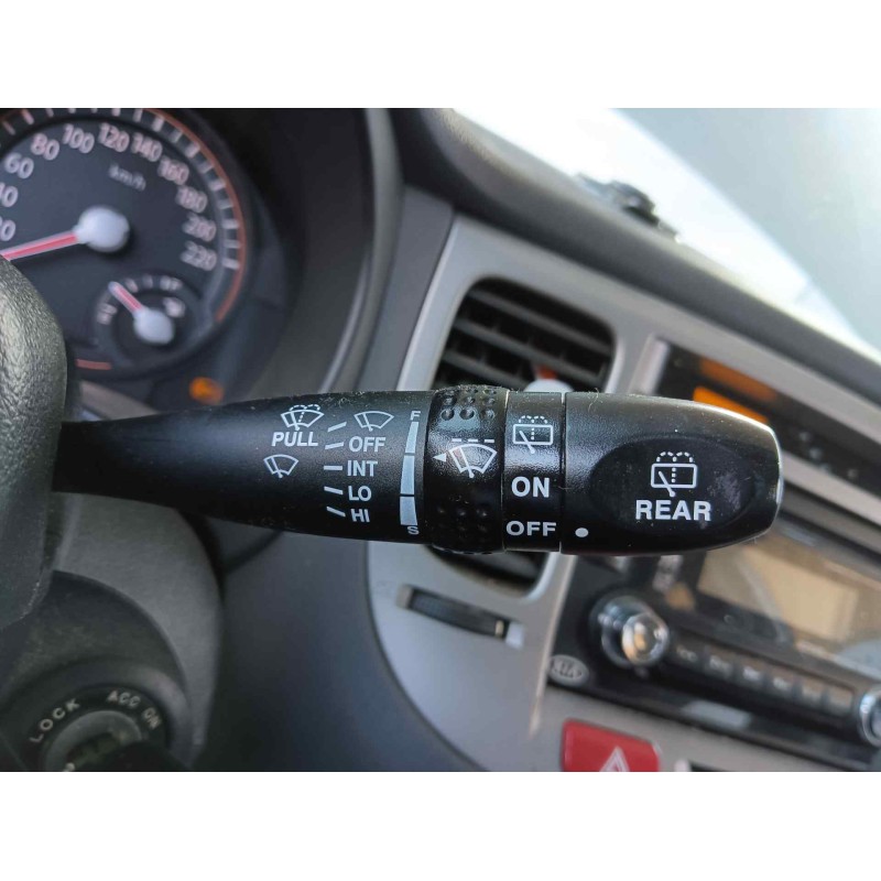 Recambio de mando limpia para kia rio 1.4 active referencia OEM IAM   