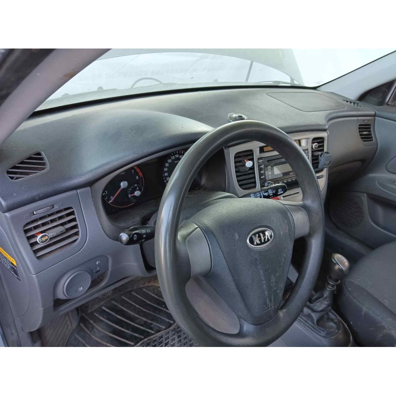 Recambio de salpicadero para kia rio 1.4 active referencia OEM IAM   