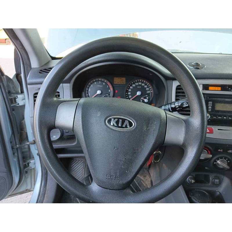 Recambio de volante para kia rio 1.4 active referencia OEM IAM   