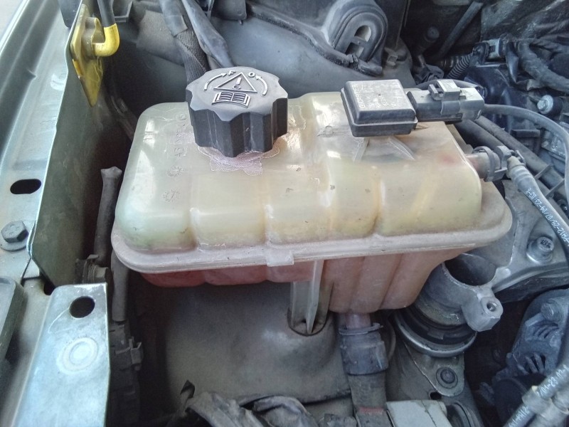 Recambio de deposito expansion para peugeot 407 sw premium referencia OEM IAM   