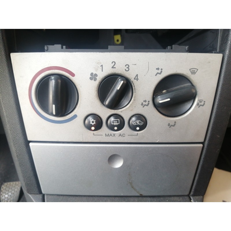 Recambio de mando calefaccion / aire acondicionado para opel meriva cosmo referencia OEM IAM 13191745 6822066 13191583
