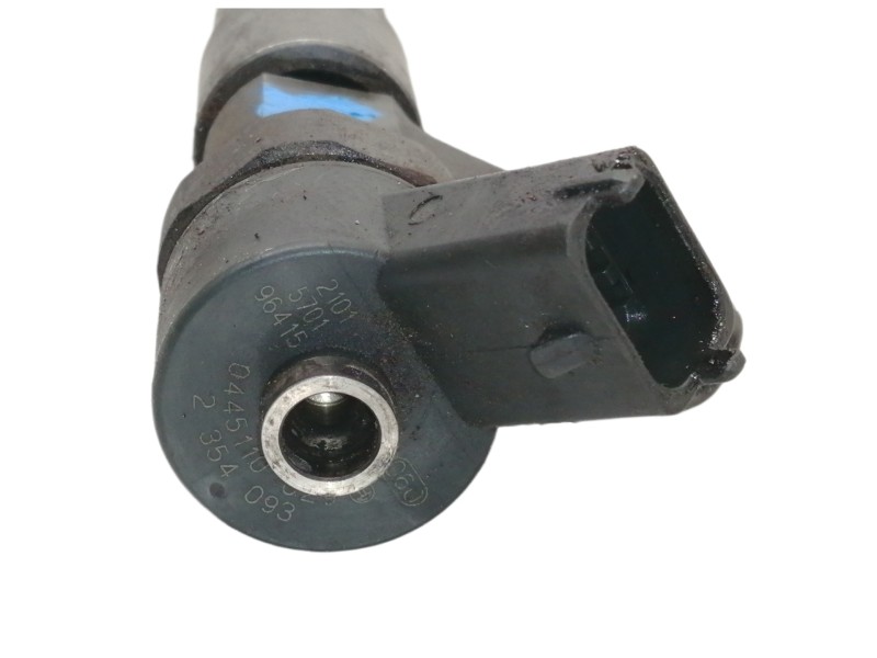 Recambio de inyector para bmw serie 5 berlina (e39) 530d referencia OEM IAM 0445110029 2354093 