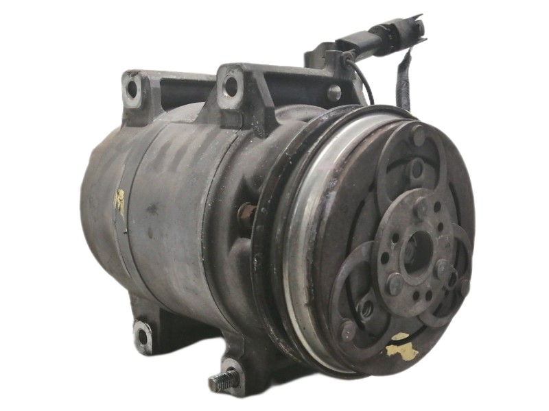 Recambio de compresor aire acondicionado para mitsubishi l 200 (ka0/kb0) cabina doble invite 4x4 referencia OEM IAM MN123626 MN1