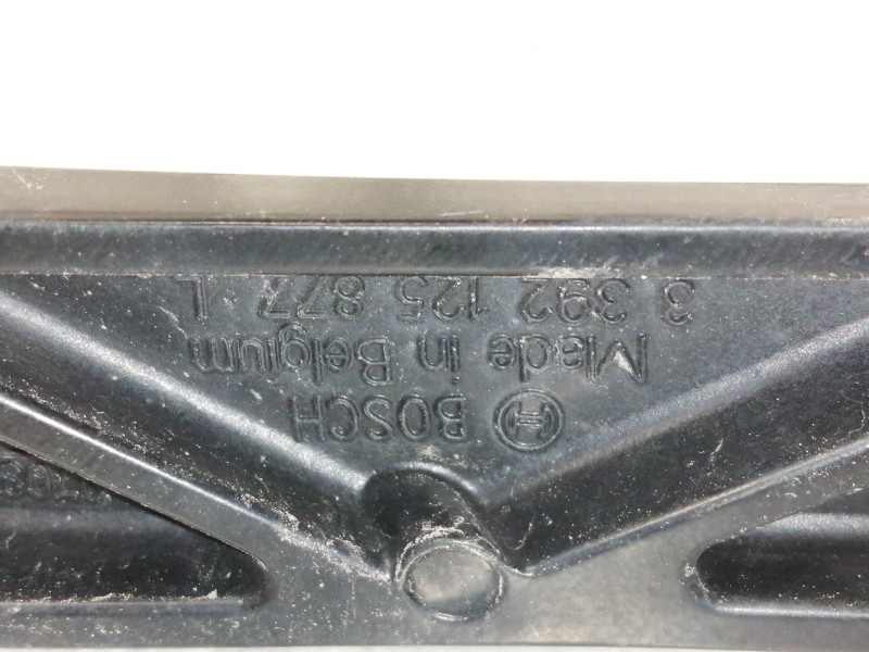 Recambio de brazo limpia delantero izquierdo para peugeot 508 active referencia OEM IAM 9686437680 3392125877L 