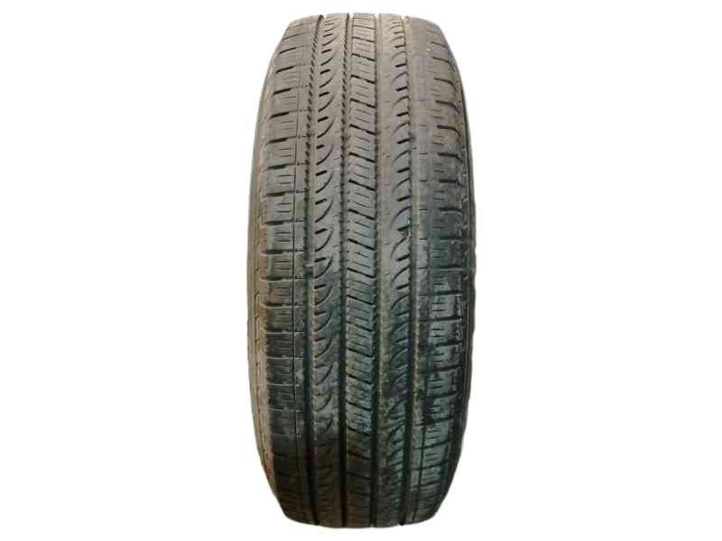 Recambio de neumatico repuesto para mitsubishi l 200 (ka0/kb0) cabina doble invite 4x4 referencia OEM IAM 16´´YOKOHAMA 245/70 R1