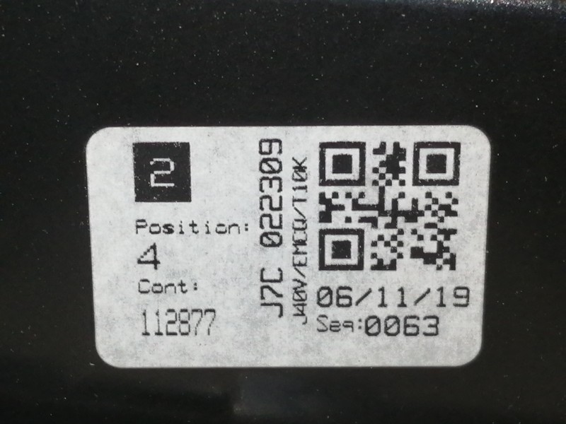 Recambio de moldura para kia xceed business referencia OEM IAM 84631J7900 84651J7000 Y0006589 Y0006590 96125J7020 J7C022309 9330