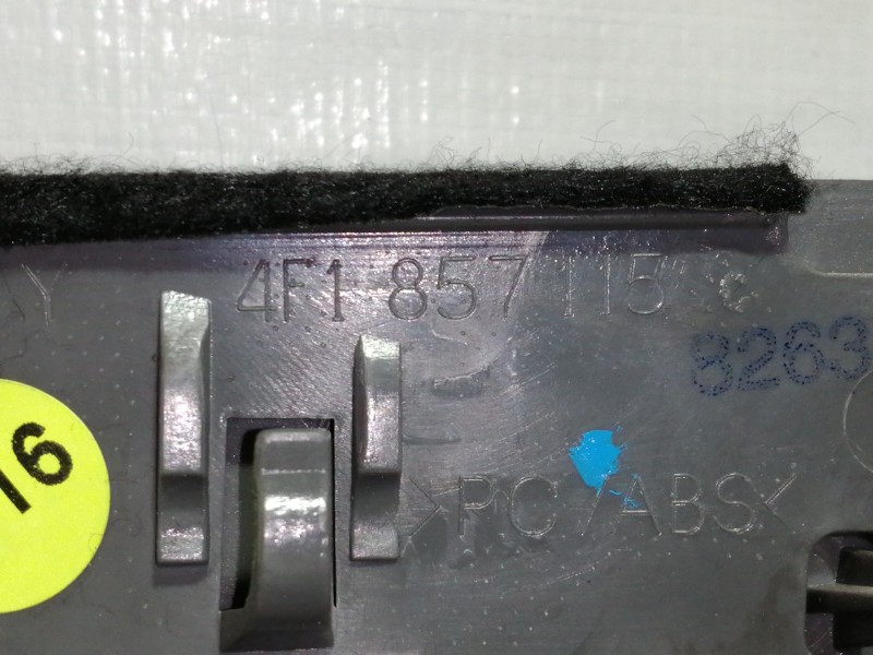 Recambio de moldura para audi a6 berlina (4f2) 2.4 referencia OEM IAM 4F1857115  