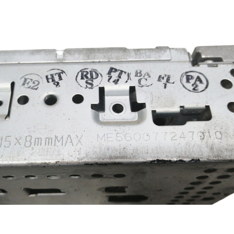 Recambio de sistema audio / radio cd para mitsubishi l 200 (ka0/kb0) cabina doble invite 4x4 referencia OEM IAM MZ313492 ME56007