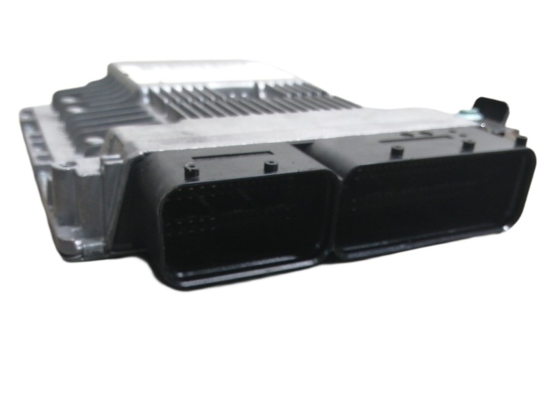 Recambio de centralita motor uce para audi a6 berlina (4f2) 2.4 referencia OEM IAM 4F0907552D  