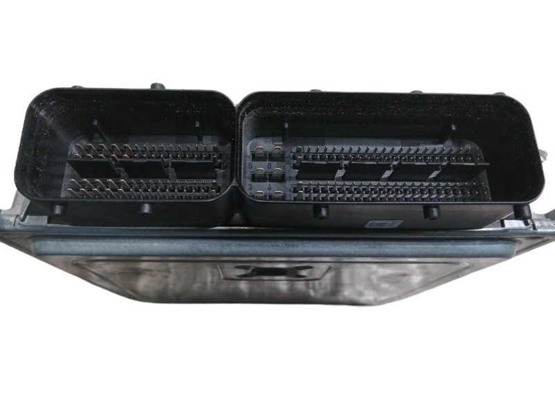 Recambio de centralita motor uce para audi a6 berlina (4f2) 2.4 referencia OEM IAM 4F0907552D  