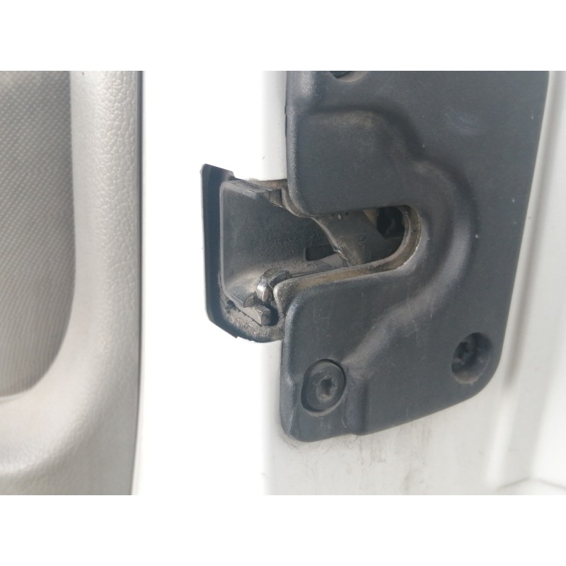 Recambio de puerta delantera derecha para renault kangoo (f/kc0) authentique referencia OEM IAM COMPLETA  