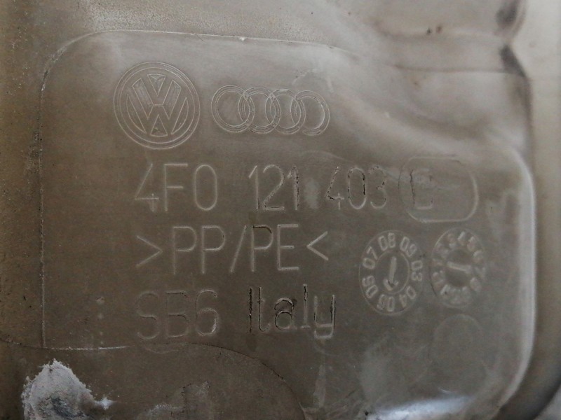 Recambio de deposito expansion para audi a6 berlina (4f2) 2.4 referencia OEM IAM 4F0121403  