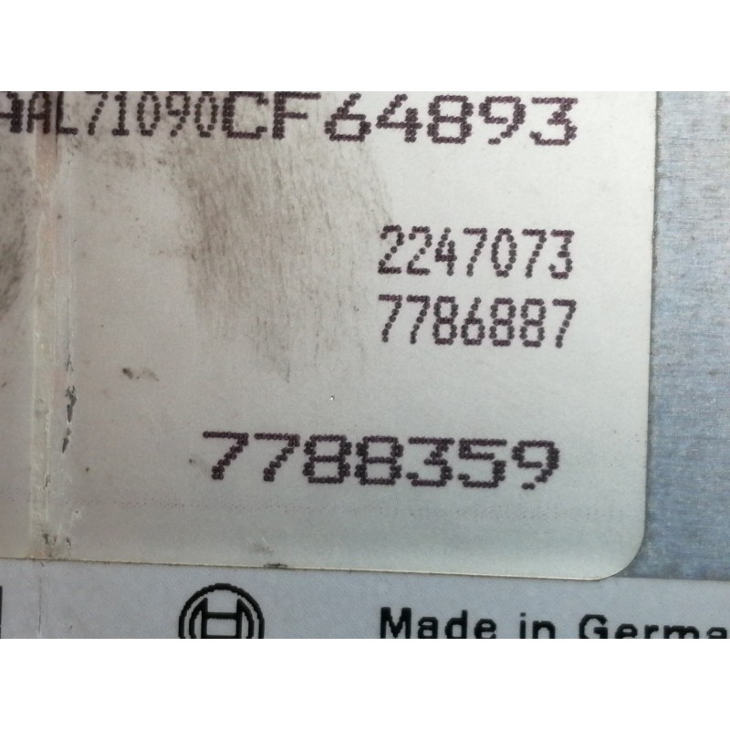 Recambio de centralita motor uce para bmw serie 3 berlina (e46) 320d referencia OEM IAM 0281010205 7786887 010620 18620 28RTE718