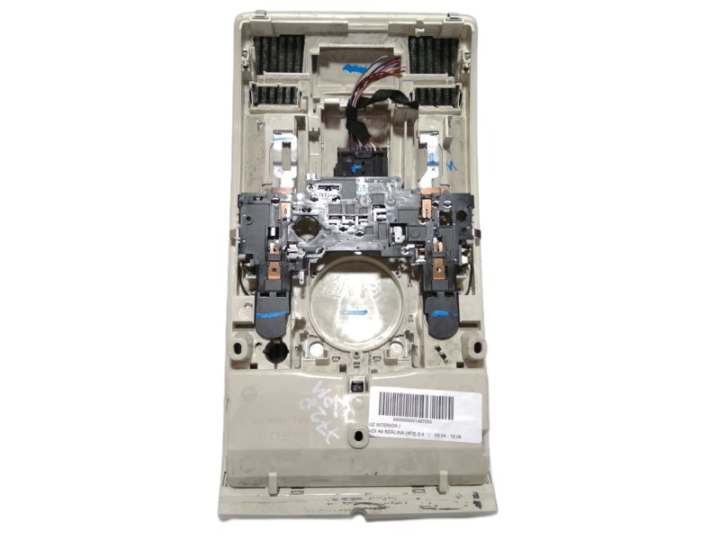 Recambio de luz interior para audi a6 berlina (4f2) 2.4 referencia OEM IAM 4F0947135  