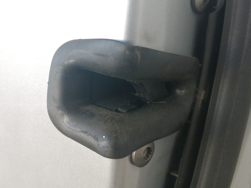 Recambio de puerta delantera derecha para audi a6 berlina (4f2) 2.4 referencia OEM IAM COMPLETA 4F0959802D 4F0959792F 