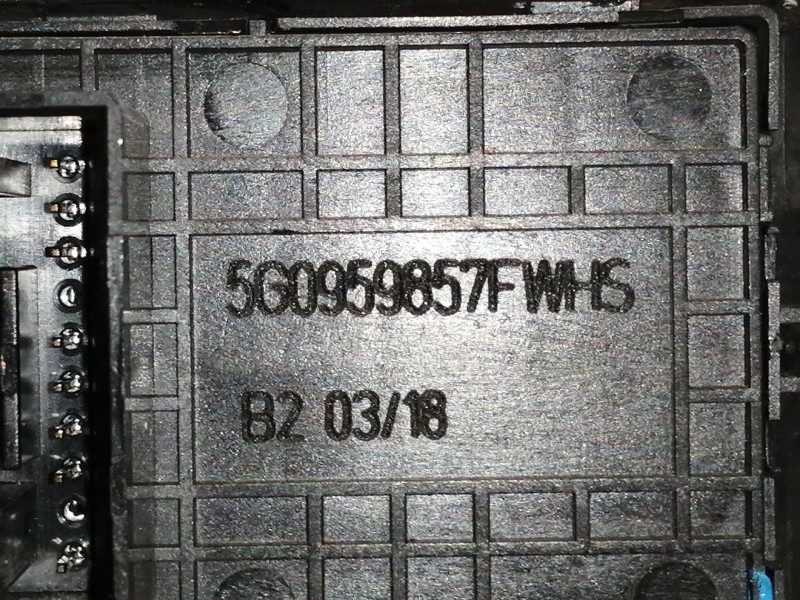 Recambio de mando elevalunas delantero izquierdo para seat leon (5f1) 1.2 tsi referencia OEM IAM  5F0959565D 