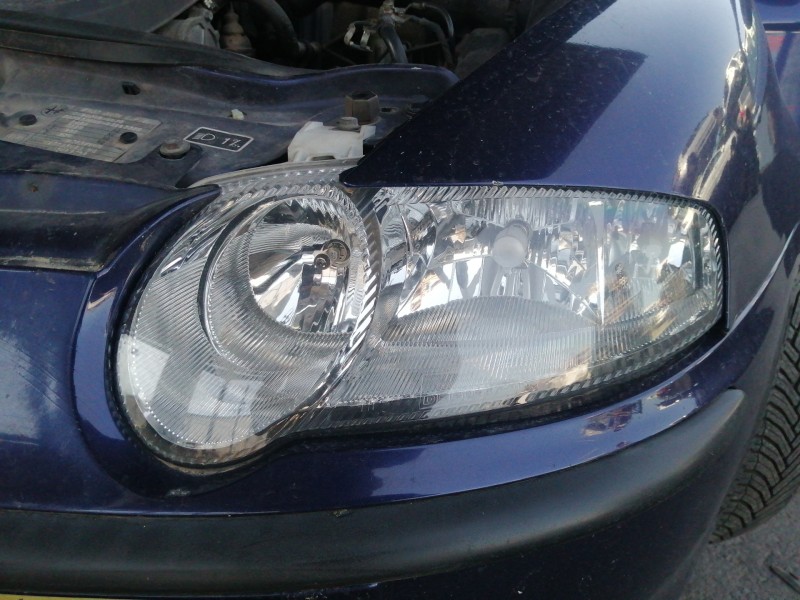 Recambio de faro izquierdo para alfa romeo 147 (190) 1.9 jtd distinctive referencia OEM IAM   