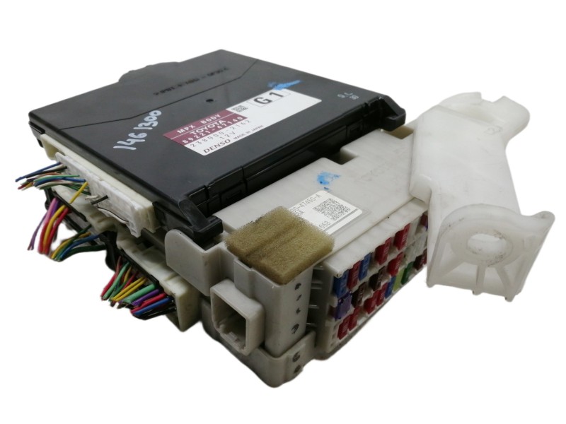 Recambio de modulo electronico para toyota prius (nhw30) advance referencia OEM IAM 8922147140 2380002162 8273047450A