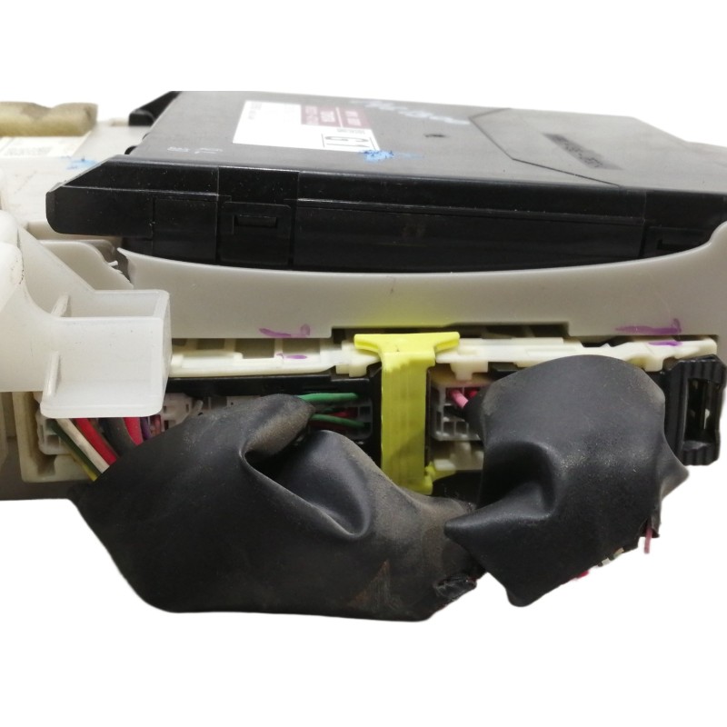 Recambio de modulo electronico para toyota prius (nhw30) advance referencia OEM IAM 8922147140 2380002162 8273047450A