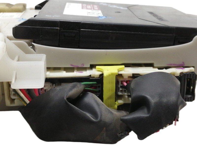 Recambio de modulo electronico para toyota prius (nhw30) advance referencia OEM IAM 8922147140 2380002162 8273047450A