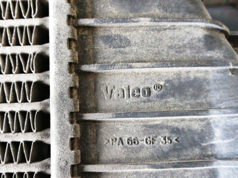 Recambio de intercooler para opel vectra c berlina 3.0 v6 cdti cat (y 30 dt / lb5) referencia OEM IAM PA66GF35  