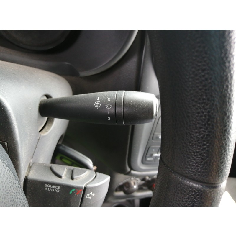 Recambio de mando multifuncion para dacia dokker access referencia OEM IAM   